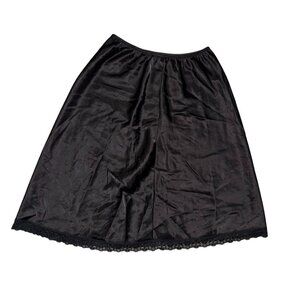 J.C. Penney Womens Black Nylon Half Slip Medium